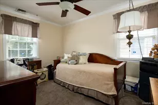 131 Euston Rd S, West Hempstead, NY 11552 - Photo 4