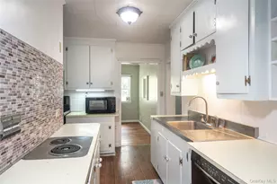 205 Marshall Rd, Salt Point, NY 12578 - Photo 16