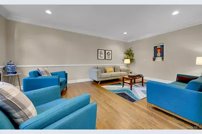 16 Eagle Court, White Plains, NY 10605 - Photo 6