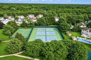 70 Summerfield Dr, Holtsville, NY 11742 - Photo 44