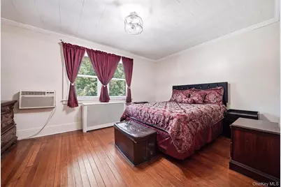 10244 85th Avenue, Richmond Hill, NY 11418 - Photo 12