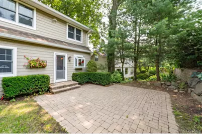 5 Harborview Lane, Huntington, NY 11743 - Photo 26