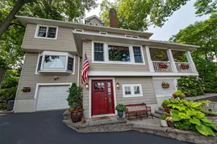 5 Harborview Ln, Huntington, NY 11743 - Photo 2
