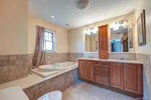 5 Harborview Ln, Huntington, NY 11743 - Photo 22