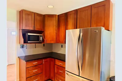 561 Center Dyre Avenue, West Islip, NY 11795 - Photo 12