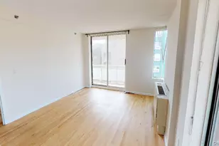 102-02 Queens Blvd, Forest Hills, NY 11375 - Photo 14