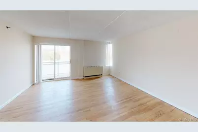 102-02 Queens Boulevard #4C, Forest Hills, NY 11375 - Photo 8
