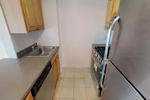 102-02 Queens Blvd, Forest Hills, NY 11375 - Photo 4