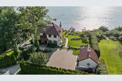 353 Centre Island Road, Oyster Bay, NY 11771 - Photo 2