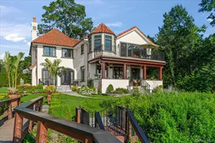 353 Centre Island Rd, Oyster Bay, NY 11771 - Photo 32