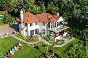 353 Centre Island Rd, Oyster Bay, NY 11771 - Photo 34