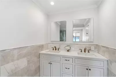 23 Wildwood Lane, Greenvale, NY 11548 - Photo 14