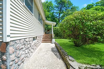 104 21st Street, Wading River, NY 11792 - Photo 4