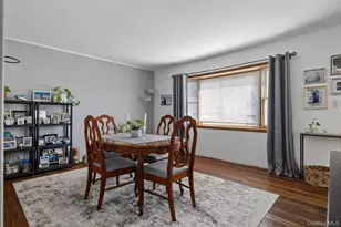 190 Cottage Blvd, Hicksville, NY 11801 - Photo 6