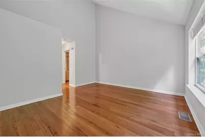 102 Crystal Hill Drive, Pomona, NY 10970 - Photo 16