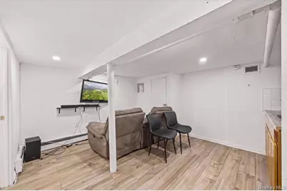 11956 Farmers Boulevard, Saint Albans, NY 11412 - Photo 24