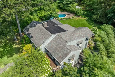 24 Preston Street, Huntington, NY 11743 - Photo 2