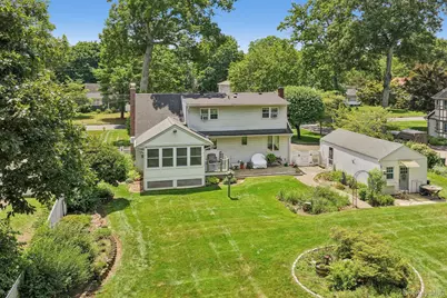 119 Brook Lane, Smithtown, NY 11787 - Photo 36