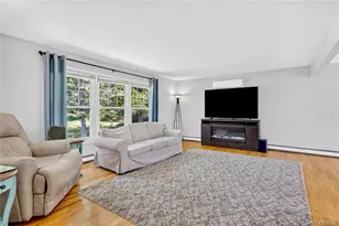 6 Gail Ln, Poughquag, NY 12570 - Photo 2