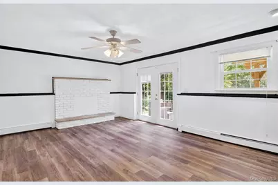 6 Gail Lane, Poughquag, NY 12570 - Photo 12