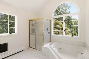 16 Old Field Ln, Mount Sinai, NY 11766 - Photo 20