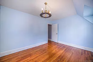 182-40 Avon Rd, Jamaica, NY 11432 - Photo 22