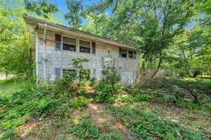 41 Arrowhead Ln, East Setauket, NY 11733 - Photo 4
