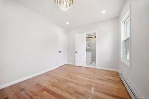 150-29 Yates Rd, Jamaica, NY 11433 - Photo 18