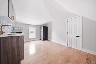 150-29 Yates Road, Jamaica, NY 11433 - Photo 30