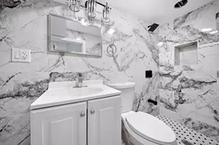 150-29 Yates Rd, Jamaica, NY 11433 - Photo 28