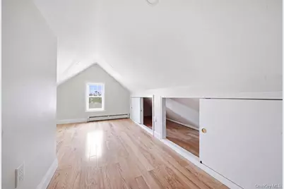 150-29 Yates Road, Jamaica, NY 11433 - Photo 22