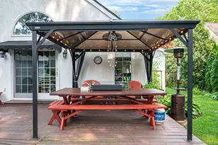 527 Brooklyn Blvd, Brightwaters, NY 11718 - Photo 28