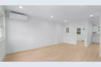 3343 Mickle Avenue, Bronx, NY 10469 - Photo 14