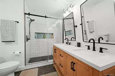 4010 The Fairway, Calverton, NY 11933 - Photo 20