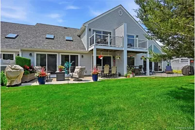 4010 The Fairway, Calverton, NY 11933 - Photo 30