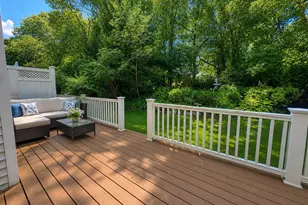 802 Sara Cir, Port Jefferson Station, NY 11776 - Photo 6
