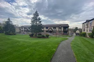 493 Sierra Vista Ln, Valley Cottage, NY 10989 - Photo 12