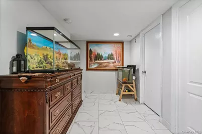 18710 121st Avenue, Saint Albans, NY 11412 - Photo 16
