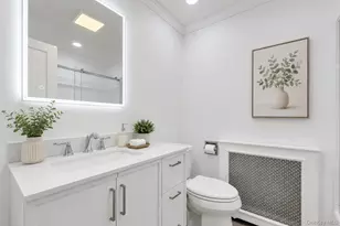 230 W Islip Rd, West Islip, NY 11795 - Photo 34