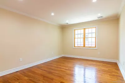 8431 Beverly Road, Kew Gardens, NY 11415 - Photo 6