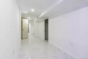 84-31 Beverly Rd, Kew Gardens, NY 11415 - Photo 18