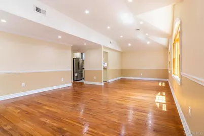 8431 Beverly Road, Kew Gardens, NY 11415 - Photo 4