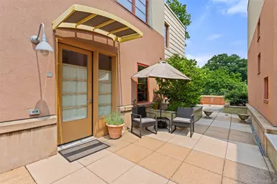 45 Main Street #3J, Hastings on Hudson, NY 10706 - Photo 2