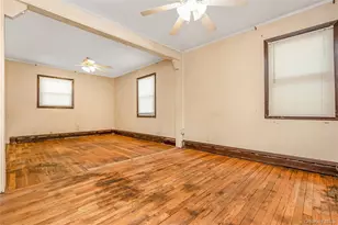 578 Patterson St, East Meadow, NY 11554 - Photo 14