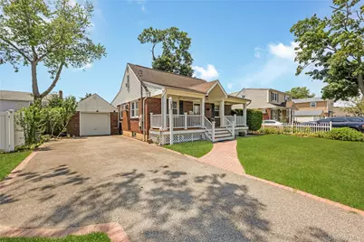578 Patterson Street, East Meadow, NY 11554 - Photo 2