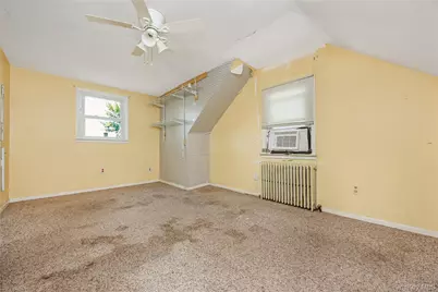 578 Patterson Street, East Meadow, NY 11554 - Photo 18