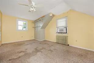 578 Patterson St, East Meadow, NY 11554 - Photo 18