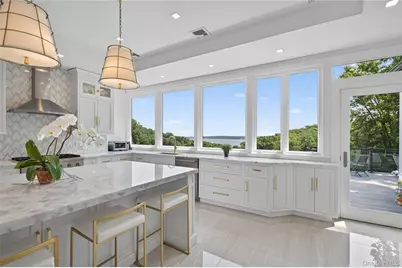 235 Cleft Road, Mill Neck, NY 11765 - Photo 18