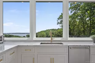 235 Cleft Rd, Mill Neck, NY 11765 - Photo 22