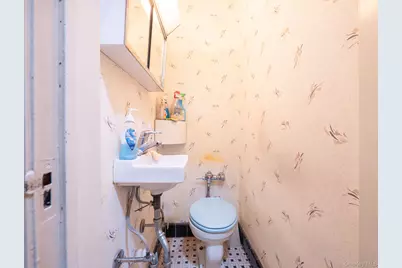 9530 67th Avenue, Rego Park, NY 11374 - Photo 8
